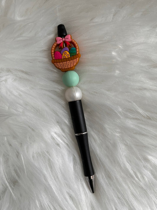 Eggs in a basket beaded pen